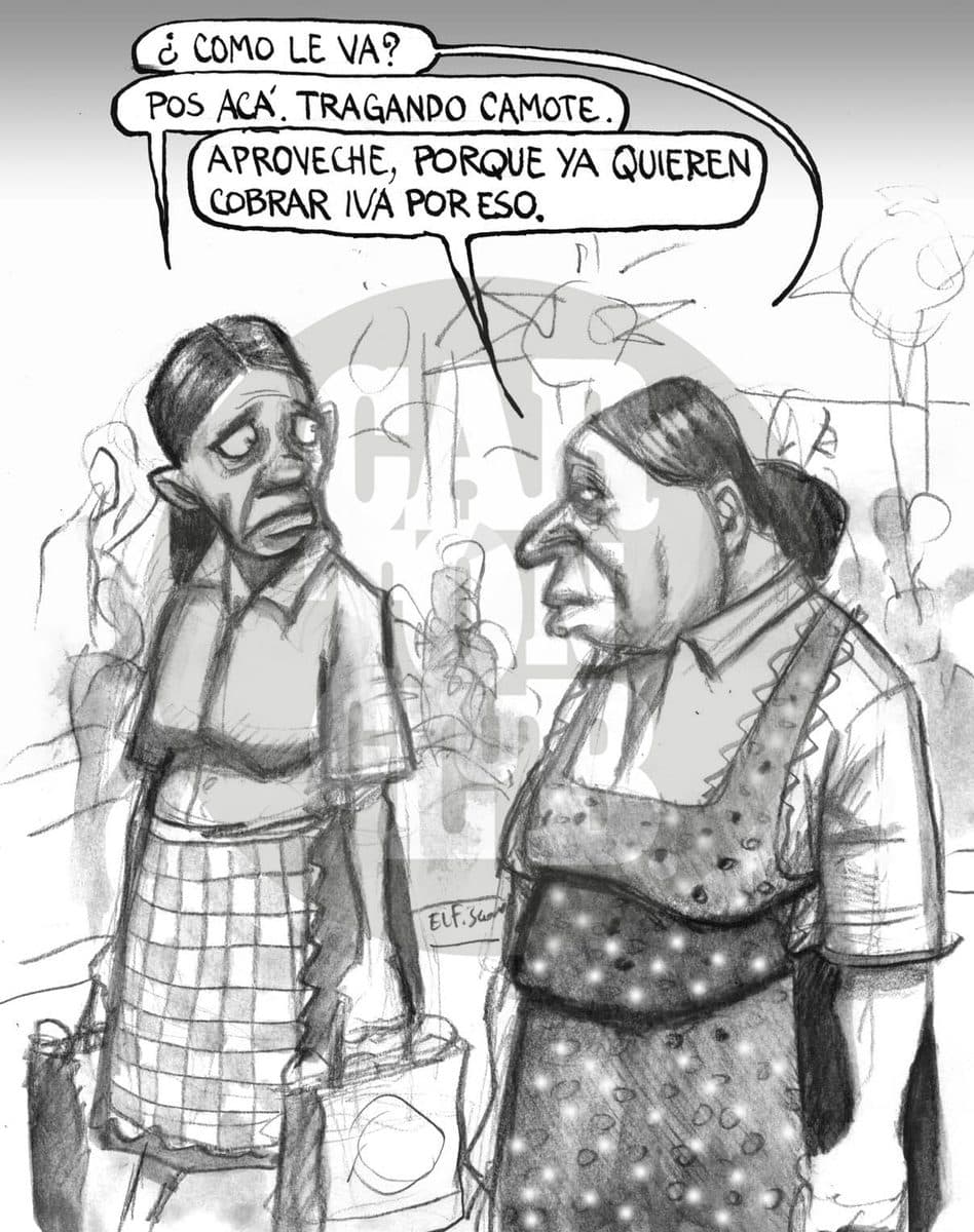 Dos mujeres conversan sobre comer camote y bromean con que deben aprovechar antes de que se cobre IVA sobre ese alimento.