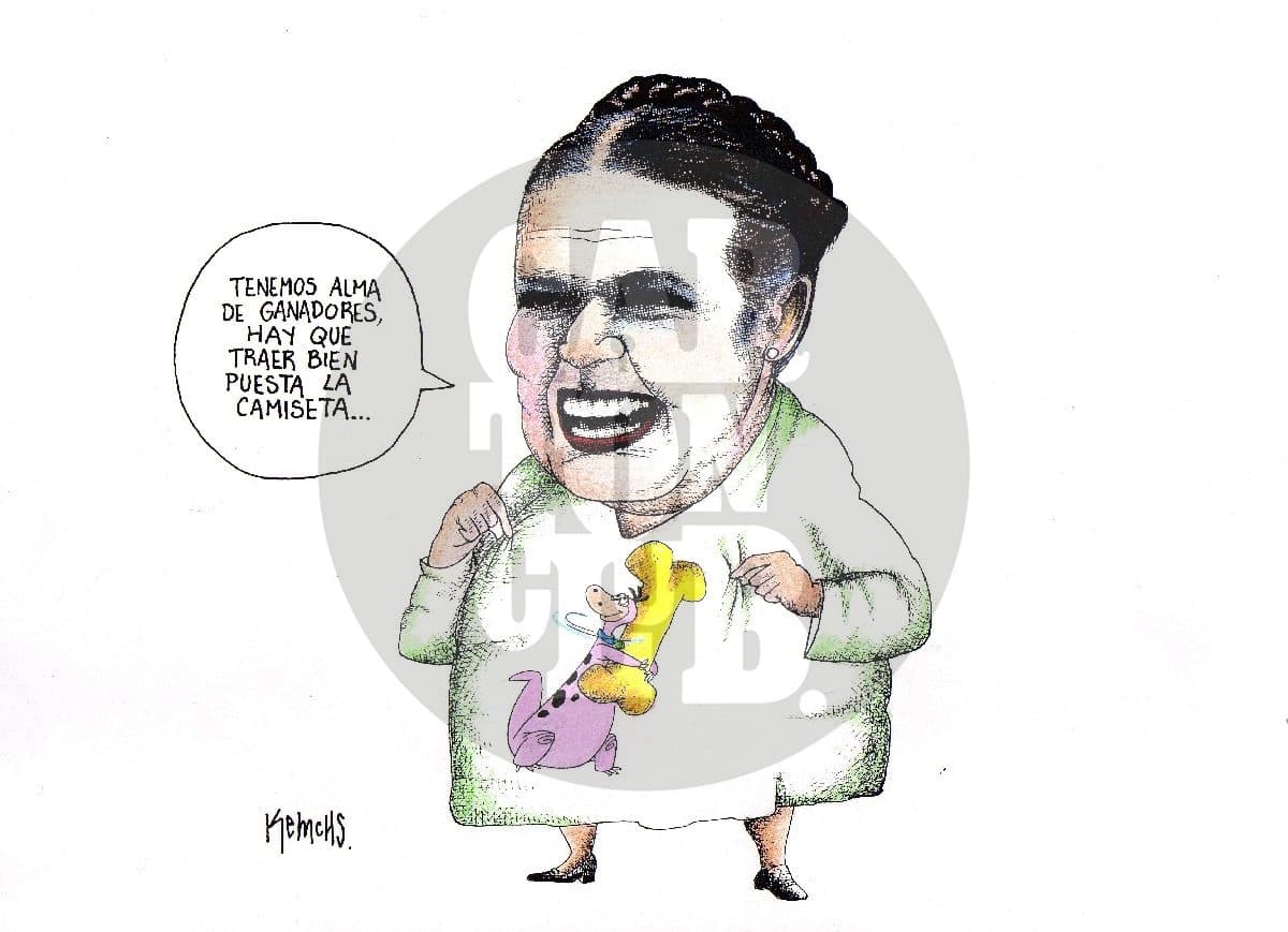 Una persona con una prenda decorada con un muñeco afirma con entusiasmo que hay que "traer bien puesta la camiseta" por tener "alma de ganadores".