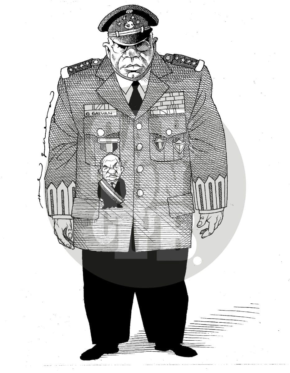 Un general de gran tamaño lleva en el bolsillo de su uniforme la figura diminuta de un funcionario civil, sugiriendo la subordinación del poder civil al militar.