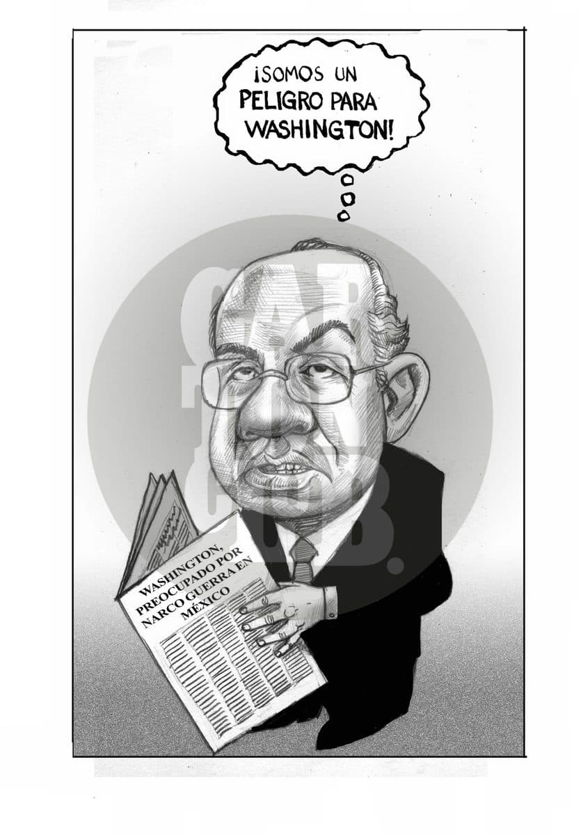 Un hombre lee un periódico sobre la preocupación de Washington por la narcoguerra en México y piensa con cierto orgullo que representan un peligro para esa ciudad.