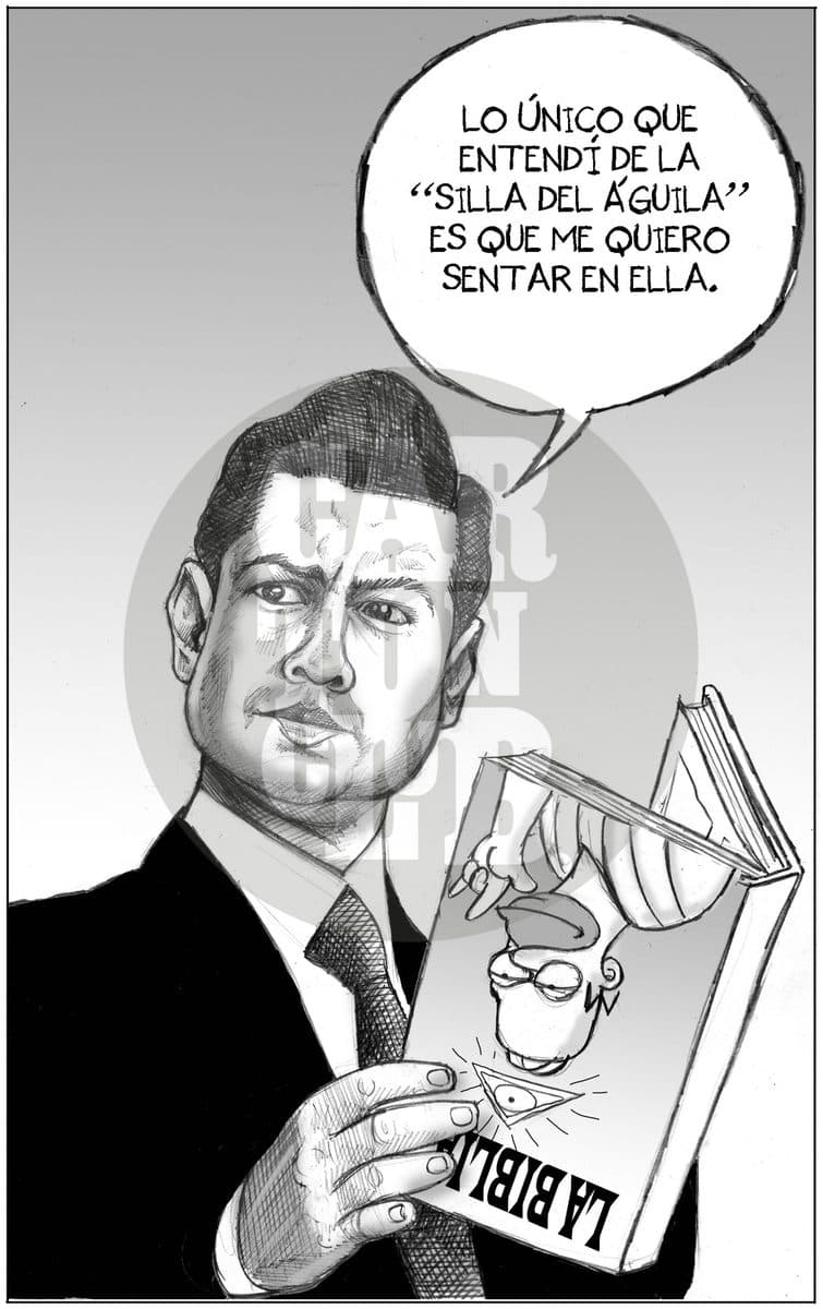 Un candidato sostiene una Biblia al revés y confiesa que lo único que entendió de 'La silla del águila' es que quiere sentarse en ella, ironizando sobre su falta de lecturas.
